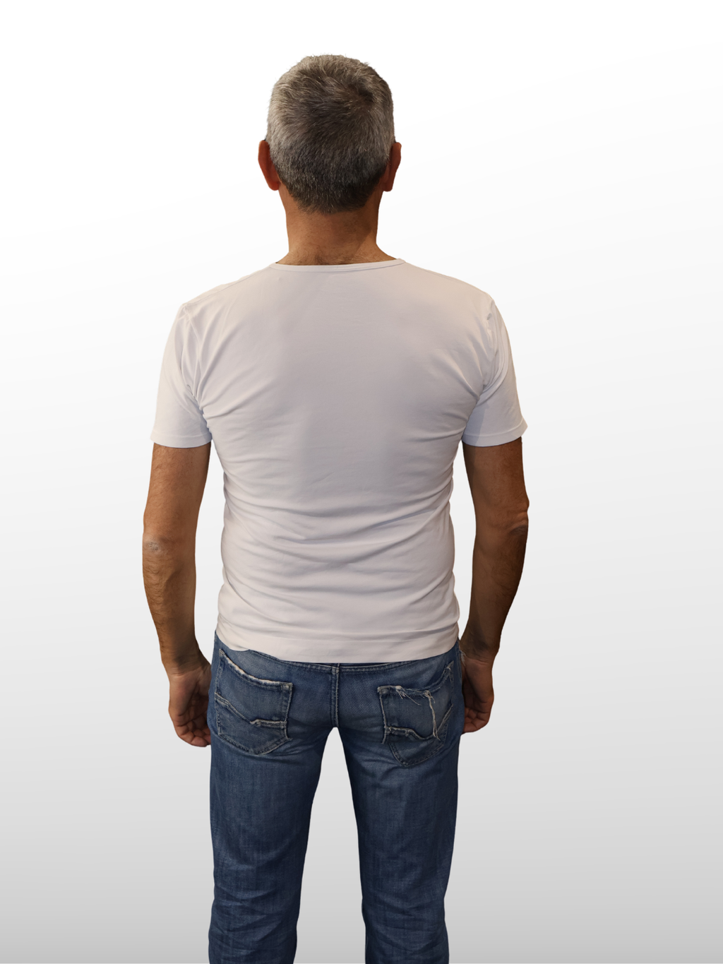 T-SHIRT CON COLLO A V (BOOSTER) FIR TECH
