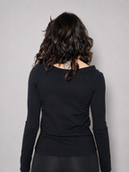 MAGLIA PIZZO AETHERA Femminilità, eleganza e comfort avvolgente